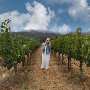 Meet your Posher, Angela